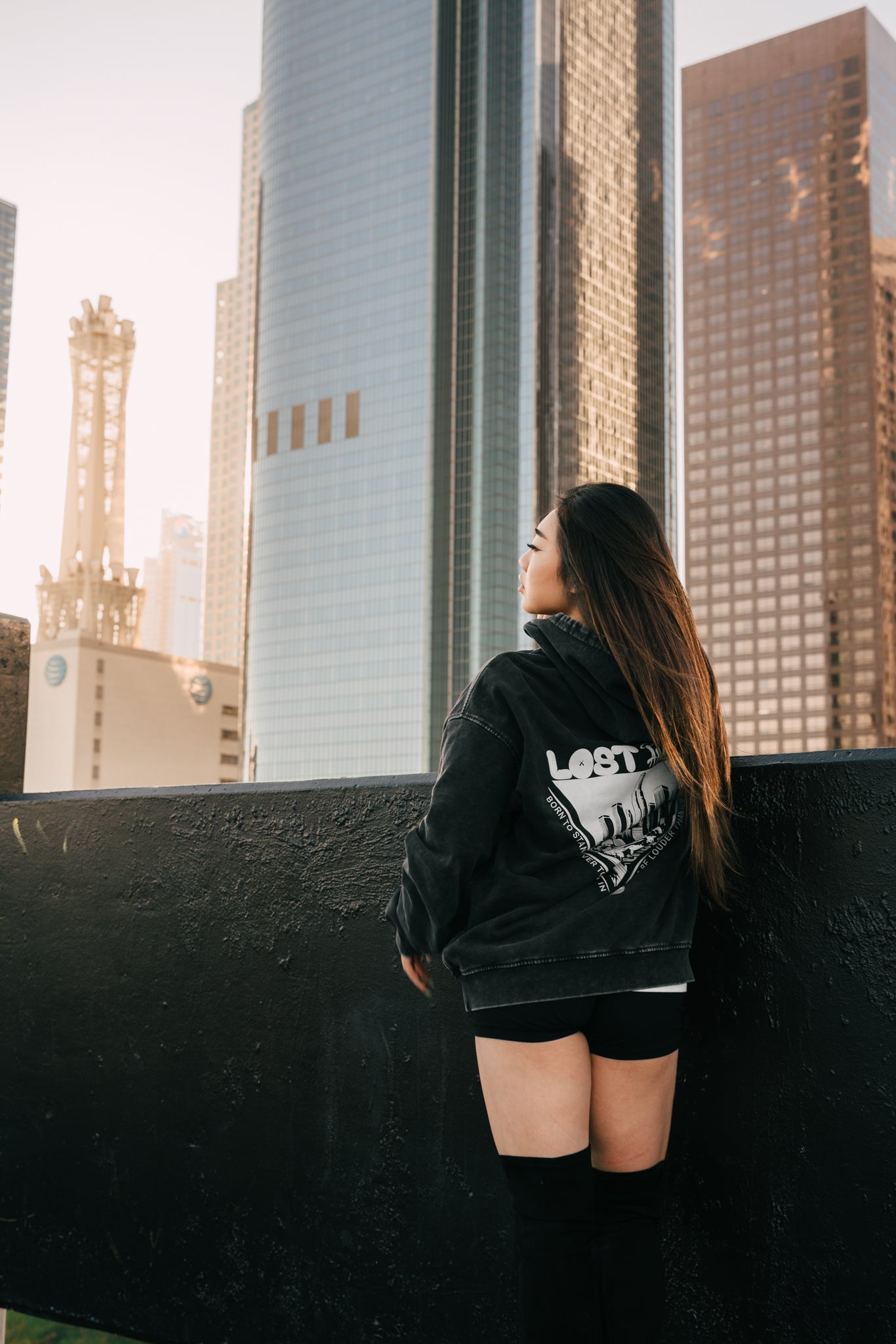 "LOST ANGELES" WASHED HOODIE